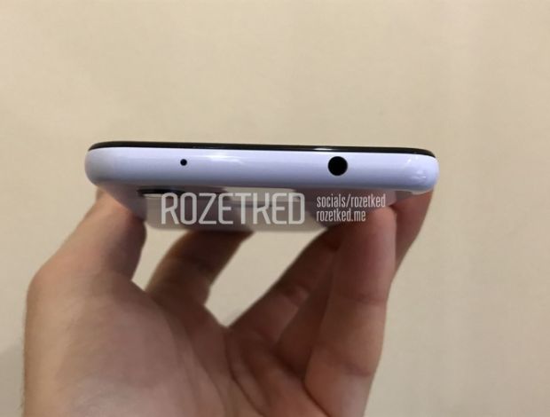 Gambar yang Diduga Google Pixel 3 Lite Beredar Liar di Dunia Maya