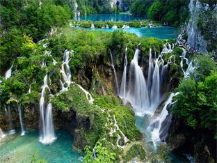 10 Danau Terindah di Dunia