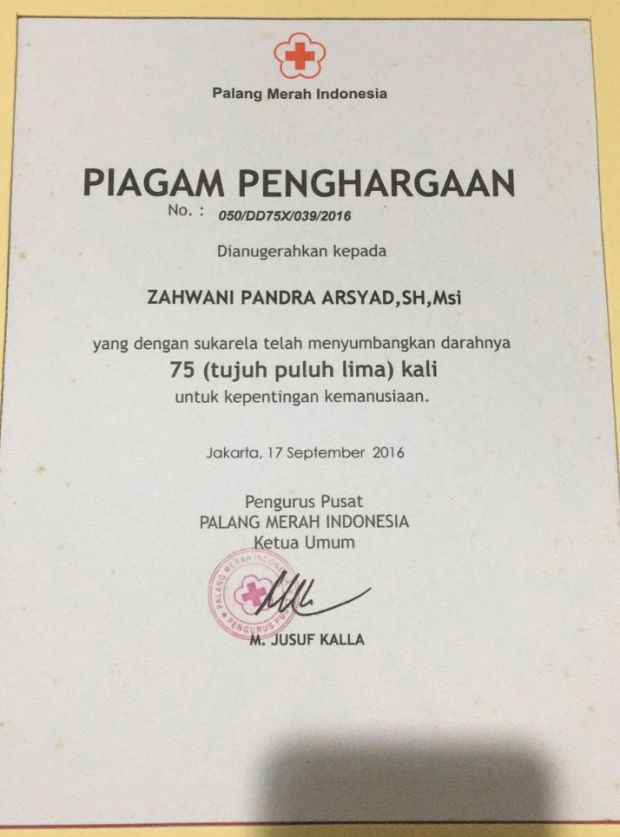 Salut! Polisi Berpangkat AKBP Ini Sudah 105 Kali Donorkan Darah