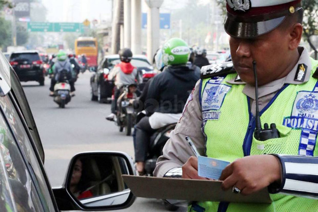 Gelar Razia, Polisi Temukan Pengguna Rotator dan Strobo