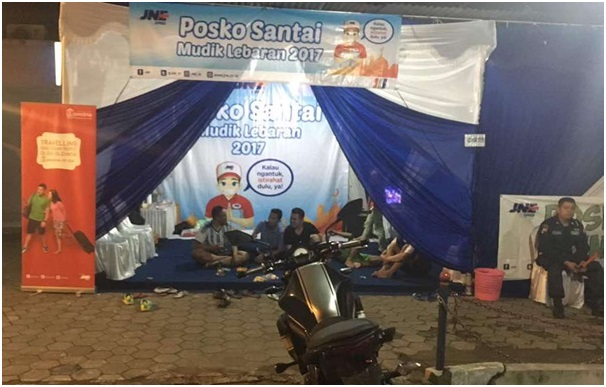 Posko Mudik JNE Siap Sambut Pemudik dalam Semarak Ramadhan 1438 H