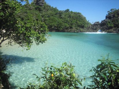 Pulau-Pulau di Indonesia Yang Jarang Terjamah Manusia