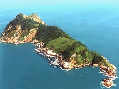 Daftar Pulau Paling Berbahaya dan Paling Indah di Dunia