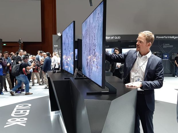 Samsung Boyong Smart TV Seharga Rp1,5 Miliar ke Indonesia