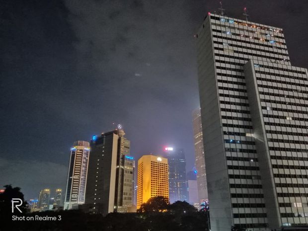 Adu Hebat realme 3 dengan Samsung Galaxy A20, Siapa Paling Layak Dipunya?