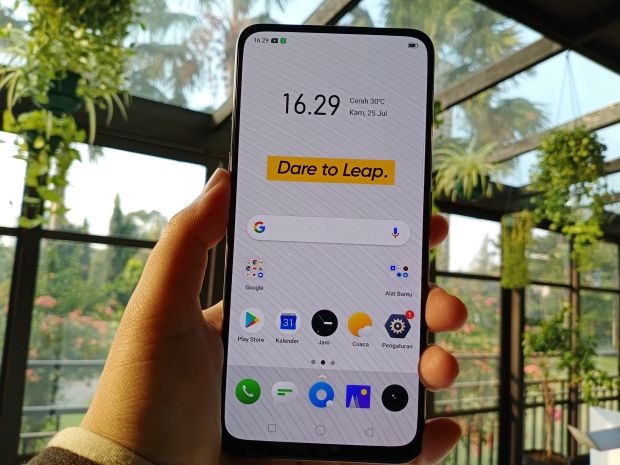 Resmi ke Indonesia, realme X Kamera Selfie Pop-up Dilego Mulai Rp3,8 Juta