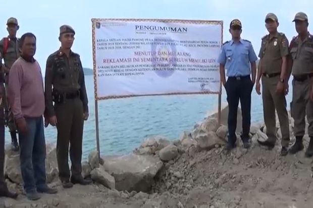 Tak Punya Izin, Reklamasi Pantai Tanjung Selaki Lampung Dihentikan
