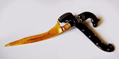 Yuk Kenali Senjata Tradisional Khas Indonesia