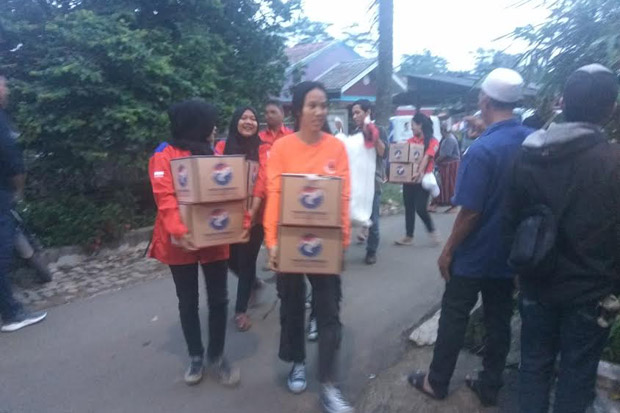 Rescue Perindo Salurkan Bantuan untuk Korban Longsor di Tangsel