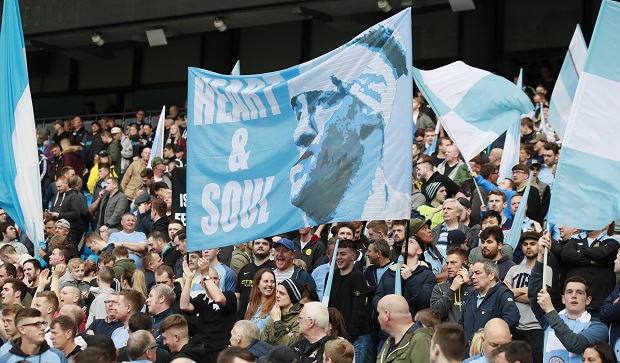 Laga Terakhir Zabaleta di Etihad Stadium Tandai Kemenangan City