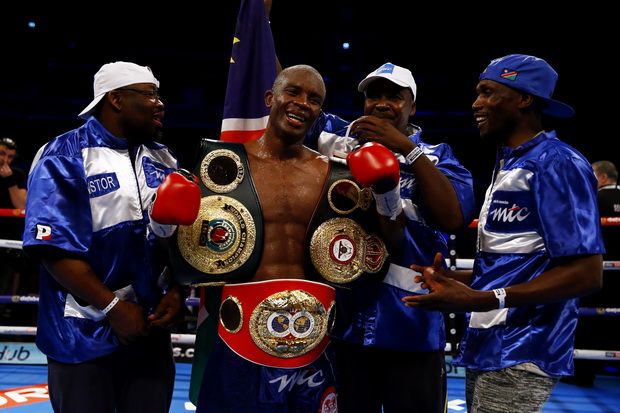 Ricky Burns vs Julius Indongo
