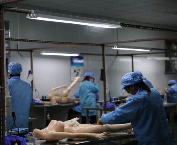 Diproduksi di China, Robot Seks Siap Dijual untuk Pasar Global
