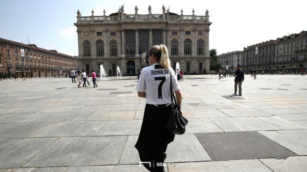 Demam Ronaldo Melanda Italia, Toko Online Juventus Down