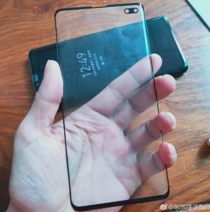 Galaxy S10 Plus Punya 2 Kamera Selfie dan Rasio Layar Paling Luas