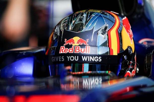 Nyentriknya Helm Pembalap di Ajang Formula 1 2017