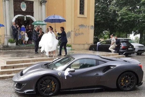 Jadi Saksi Pernikahan Uccio Salucci, Rossi Kapan Menyusul?