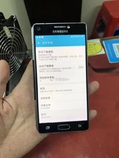 Ini Prototipe Ponsel Lipat Samsung yang Gagal Muncul di 2018