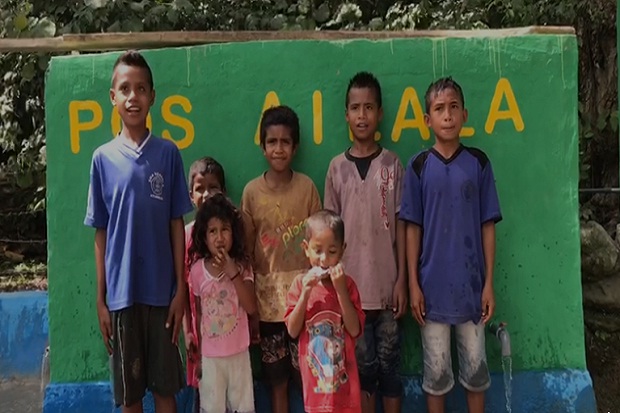 Satgas Yonif 741 Buka Mata Air di Perbatasan RI-Timor Leste