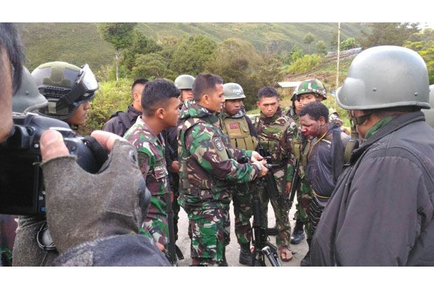 Pasukan Raider 756/WMS Sita Pistol Bareta dan Ratusan Butir Amunisi