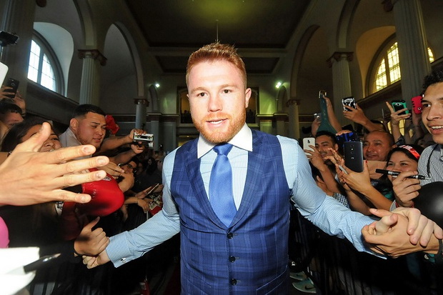 Golden Boy Promotions Berharap Masalah Canelo Segera Tuntas