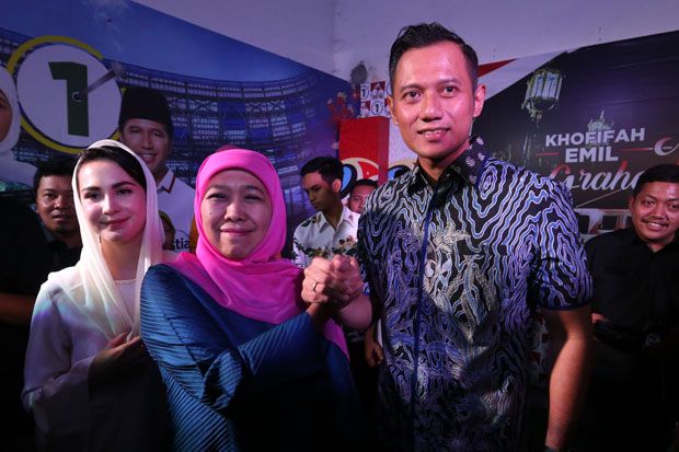 Beri Ucapan Selamat, AHY Datang ke Rumah Khofifah