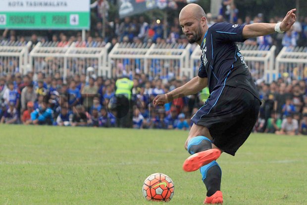 El Loco, Van Dijk, Maitimo: Siapa Pemain Naturalisasi Tersukses di Persib?