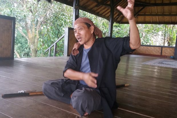 Menikmati Dunia Berhenti di Kampung Sindangbarang