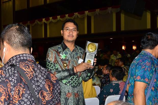 Kabupaten Sinjai Raih Piala Adipura Setelah 8 Tahun Absen