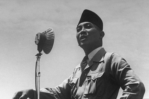 Gaya Blusukan Tokoh, dari Bung Karno hingga Kim Jong-un