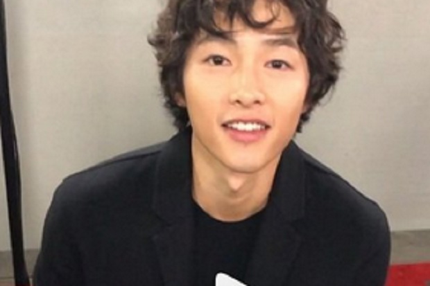 Tampil dengan Gaya Rambut Baru, Song Joong Ki Dikritik