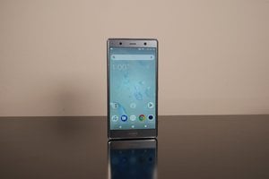 Sony Xperia XZ2 Premium Bukan Ponsel Pintar Biasa