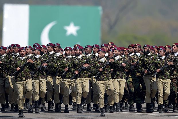 Pasukan Khusus dan Operasi Militer Heroik