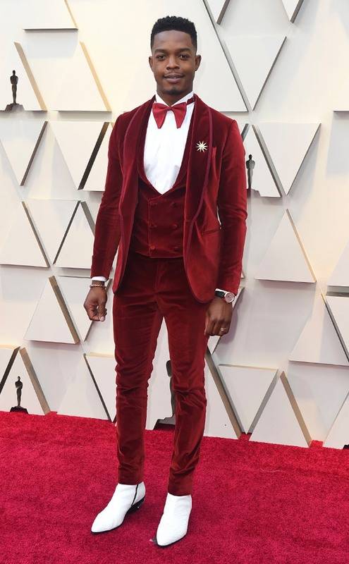 10 Selebritas Berbusana Terbaik di Karpet Merah Oscar 2019