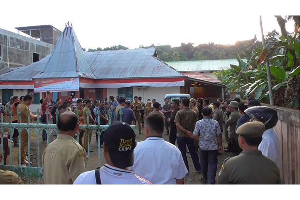 Kantor KPU Nias Disegel Paksa Pemkot Gunungsitoli
