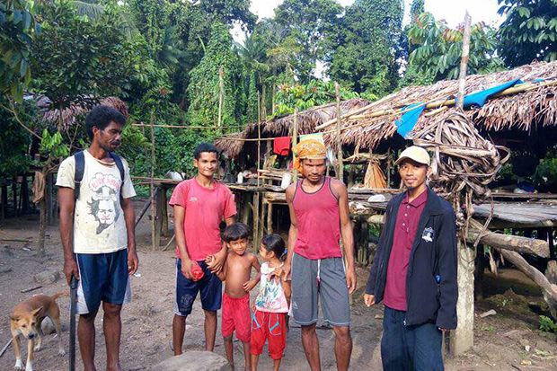 Suku-suku Pedalaman Indonesia yang Menolak Modernisasi, Siapa Saja Mereka