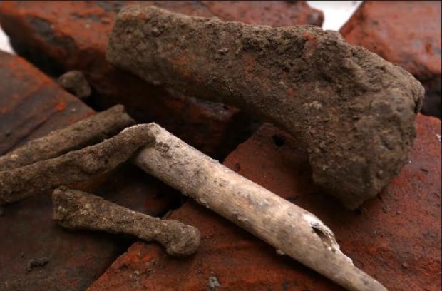 Warga Surabaya Temukan Sumur Tua Diduga Peninggalan Era Majapahit