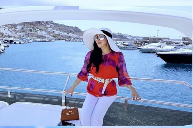 6 Fakta Syahrini, mulai Keluarga Kaya hingga Cucu Kiai