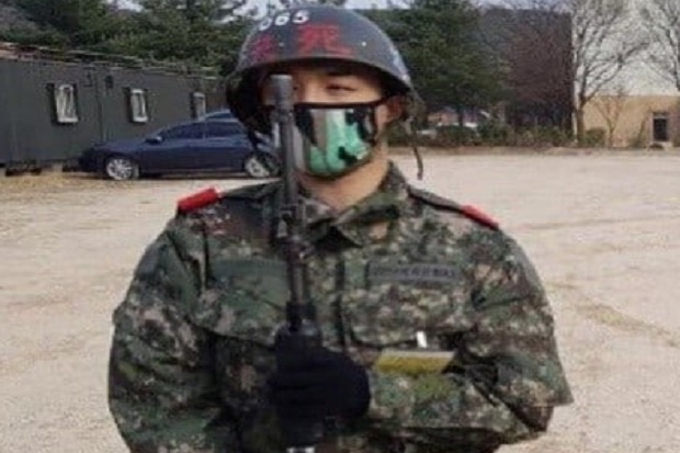 Demi Fans, Taeyang Big Bang Perlihatkan Foto Aktivitas Wamil