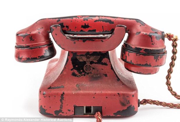 Lewat Telepon Ini, Adolf Hitler Beri Perintah Musnahkan Kaum Yahudi