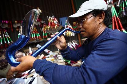 Kebiasaan Unik Menyambut Pergantian Tahun di Berbagai Negara