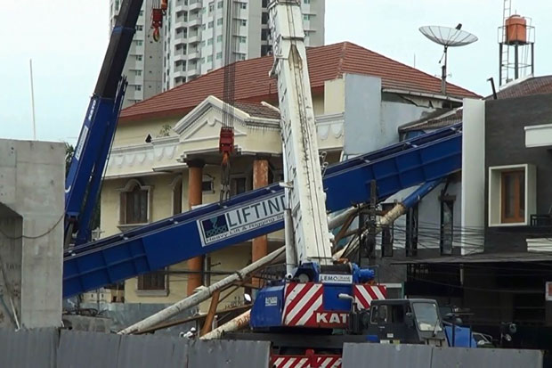 Ini Rentetan Kecelakaan Kerja di Megaproyek LRT dan MRT