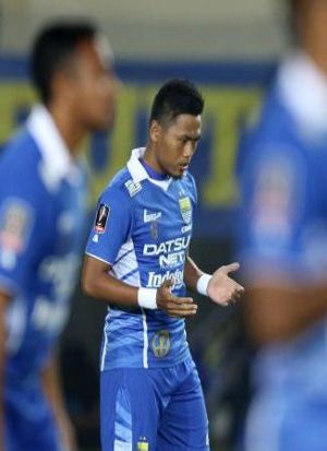 Saat Tanding, Lima Pemain Persib ini Selalu Nyentrik