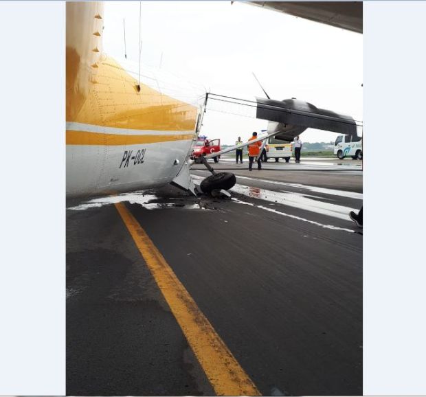 Twin Otter Tergelincir di Bandara Juanda, Roda Pesawat Patah