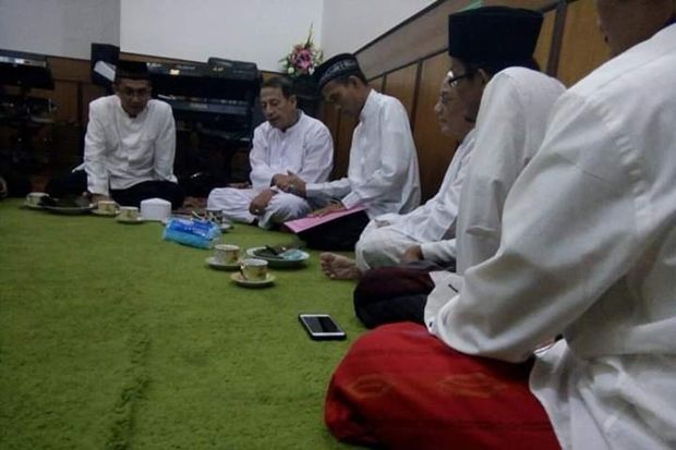 Sowan ke Habib Luthfi, Ustaz Abdul Somad Dapat Julukan Syekh