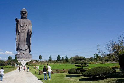 Patung Buddha Terkenal, Mana yang Belum Kamu Ketahui?