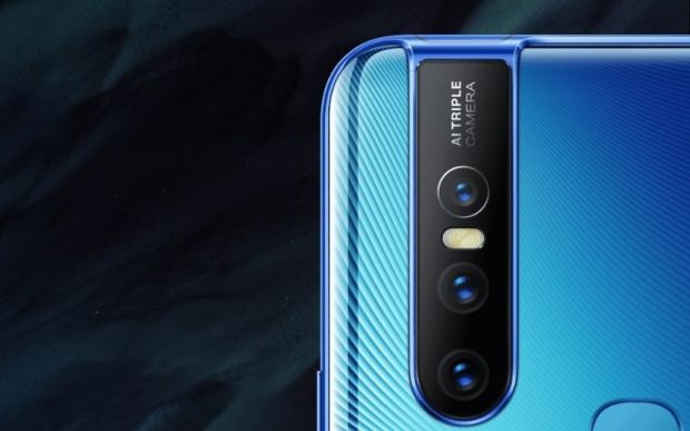 Mengenal Perbedaan Vivo V15 dan 'Pro' yang Dirilis di Indonesia Hari Ini