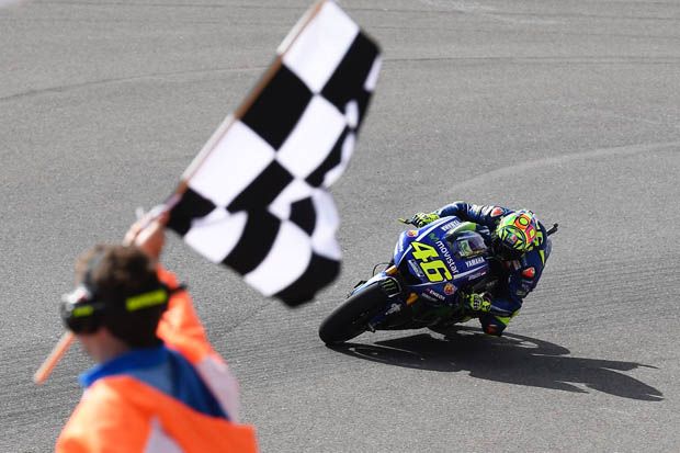 Valentino Rossi (Yamaha Factory Racing) di latihan bebas 2 MotoGP Argentina 2017. (Foto-Yamaha MotoGP)
