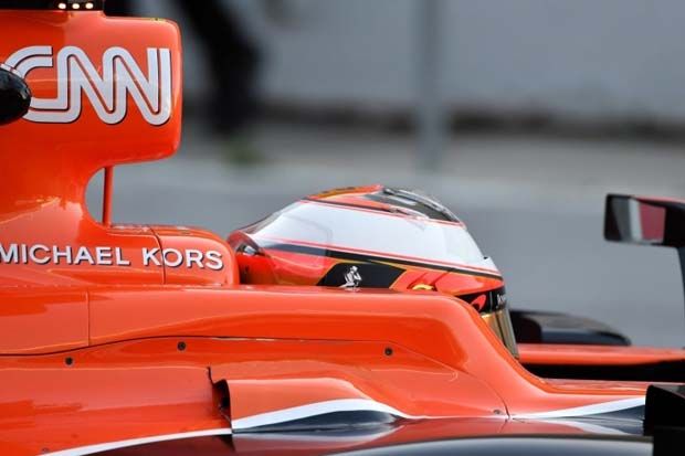 Nyentriknya Helm Pembalap di Ajang Formula 1 2017