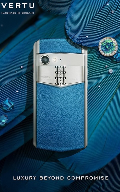 Comeback, Vertu Bawa Ponsel Aster P Seharga Rp215 Juta
