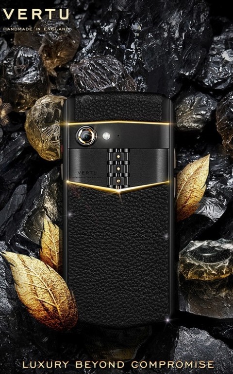 Comeback, Vertu Bawa Ponsel Aster P Seharga Rp215 Juta